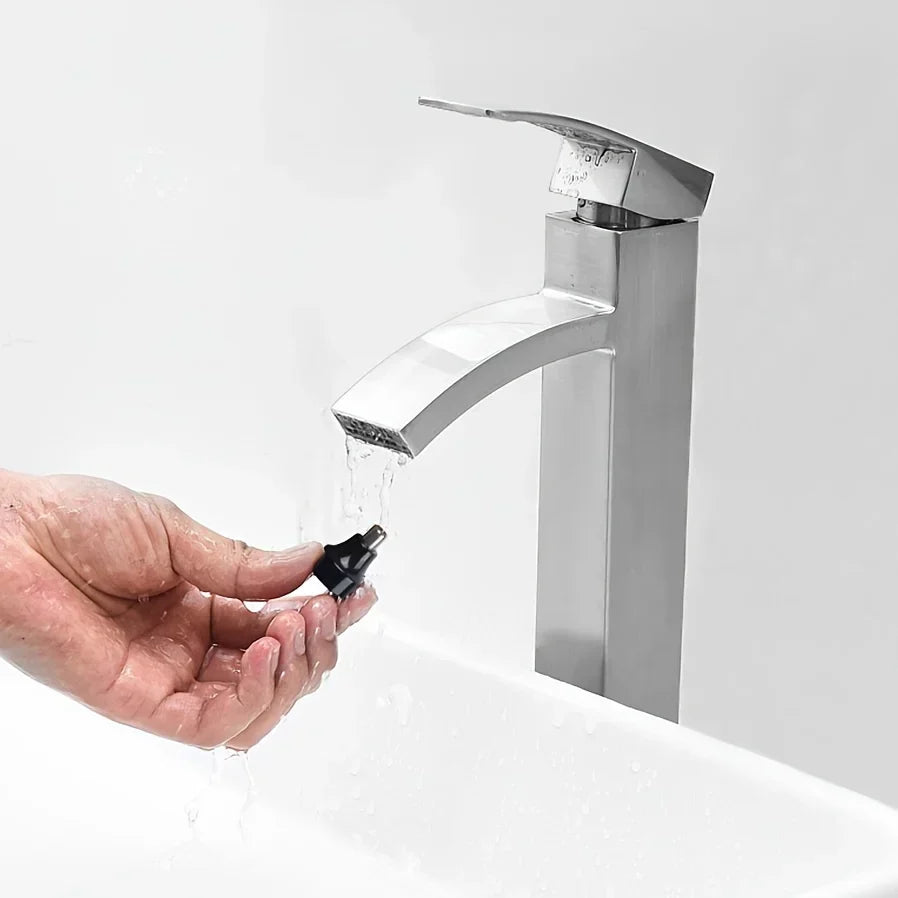 Rechargeable Ear And Nose Hair Trimmer for Men USB Electric Grooming Tool Black